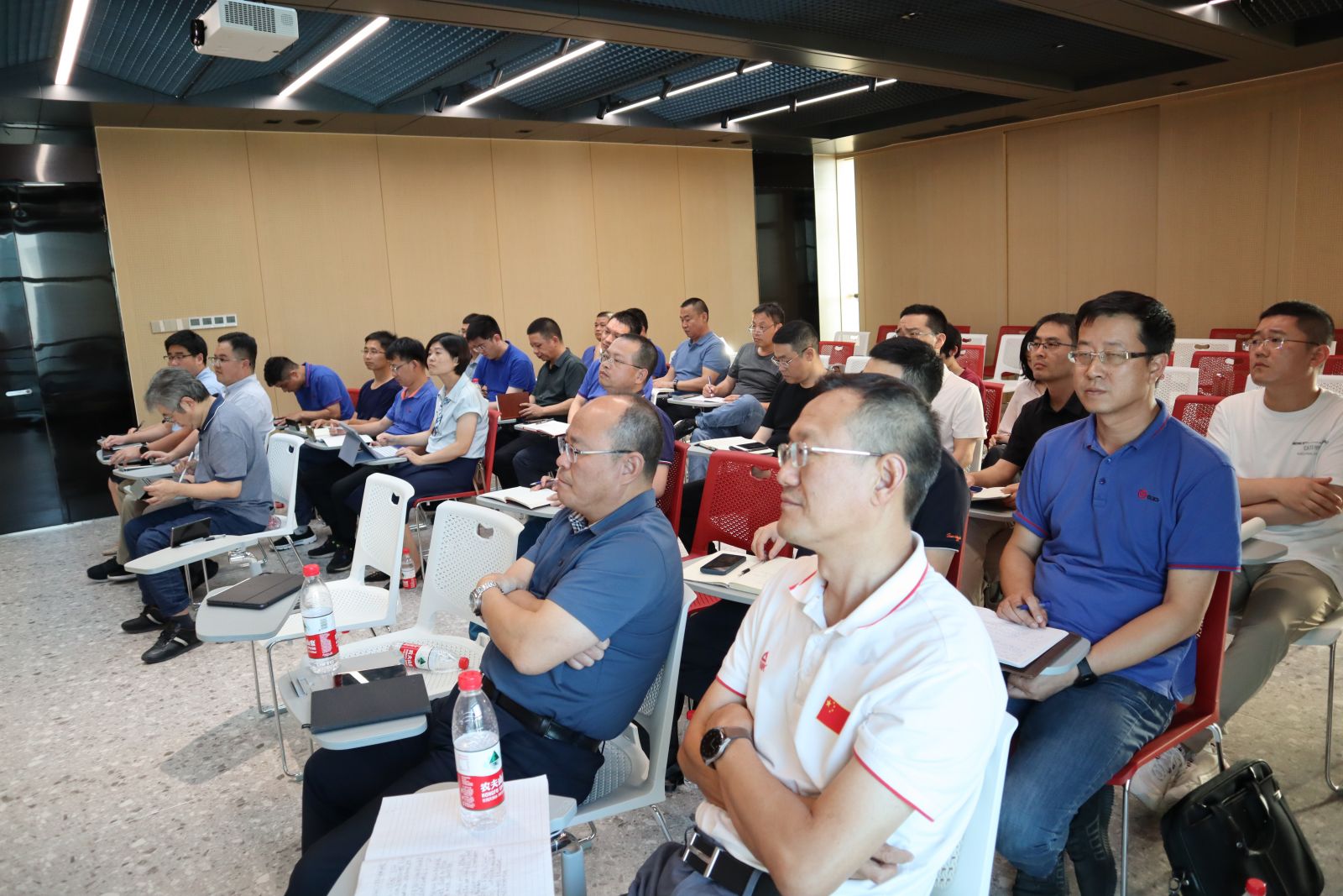 尊时凯龙·(中国区)人生就是搏!
