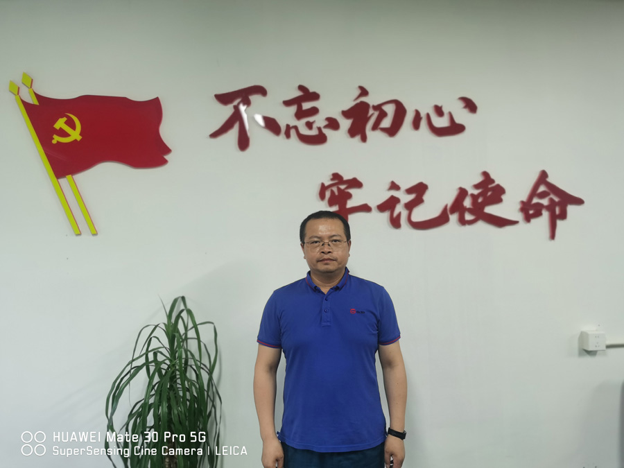 2022年度尊龙凯时·(新)人生就是搏!医药金鹰斗争者——李广青